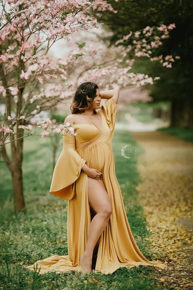 Shoulder less Maternity Gown