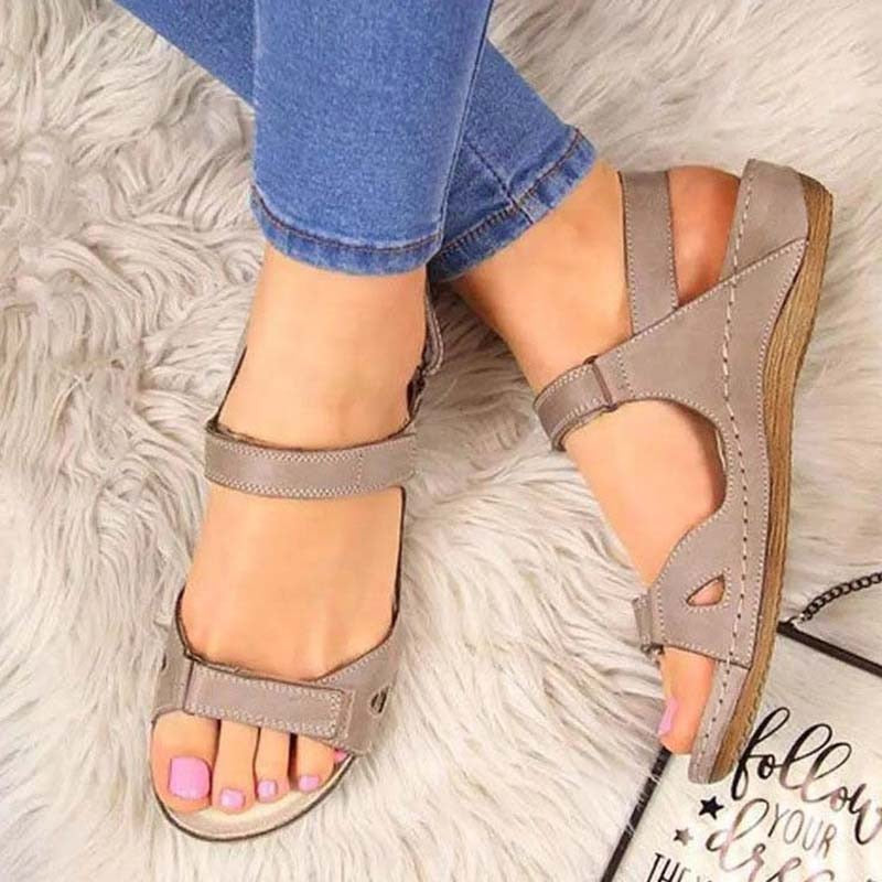 Buckle Strap Snakeskin Casual Sandals