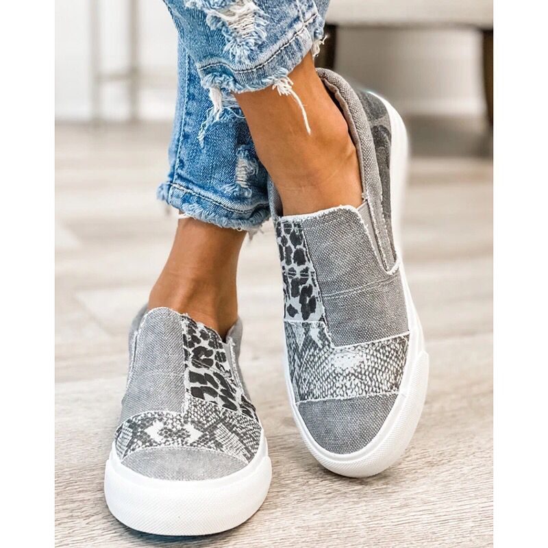 Casual Leproid Print Flat Sneakers