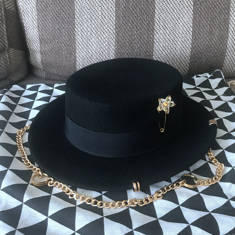 Chain And Pin Top Hat