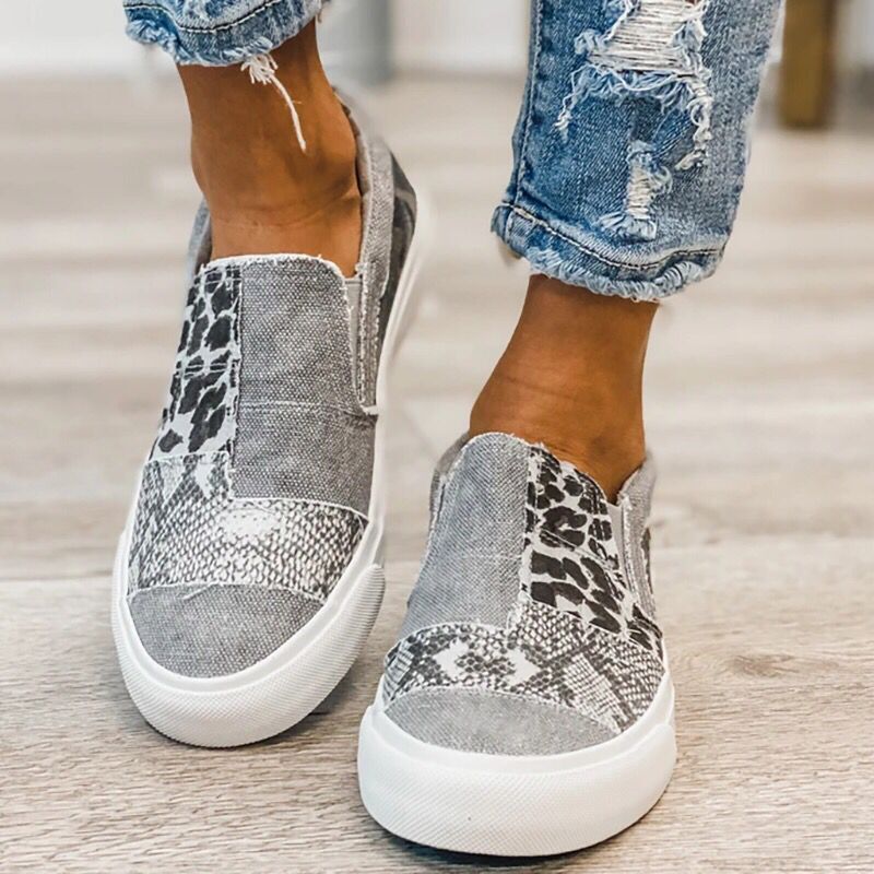 Casual Leproid Print Flat Sneakers