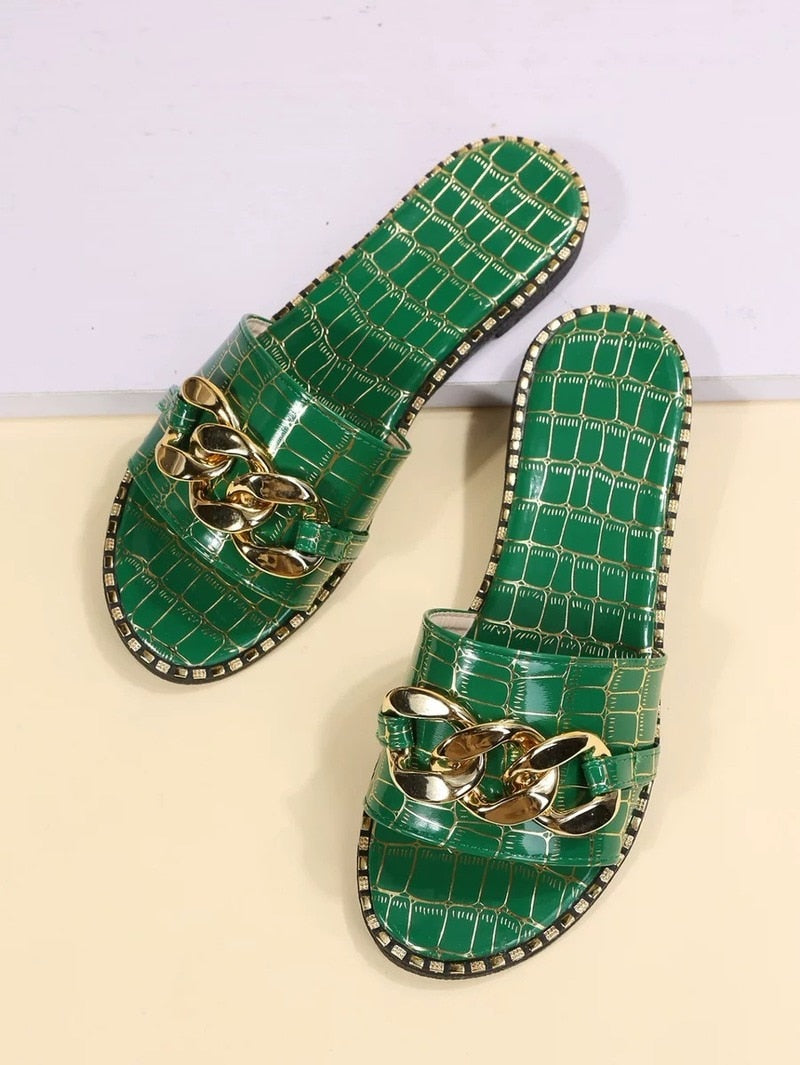 Chain Lock Flat Sandals