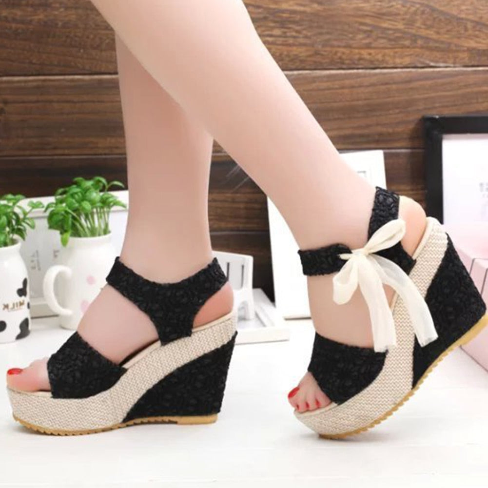 Wedge heel Lace-Up Sandals