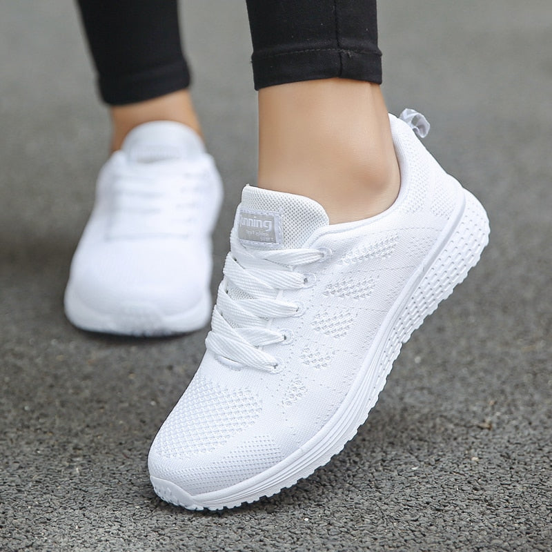 Lightweight Lace-up Air Mesh Shoes