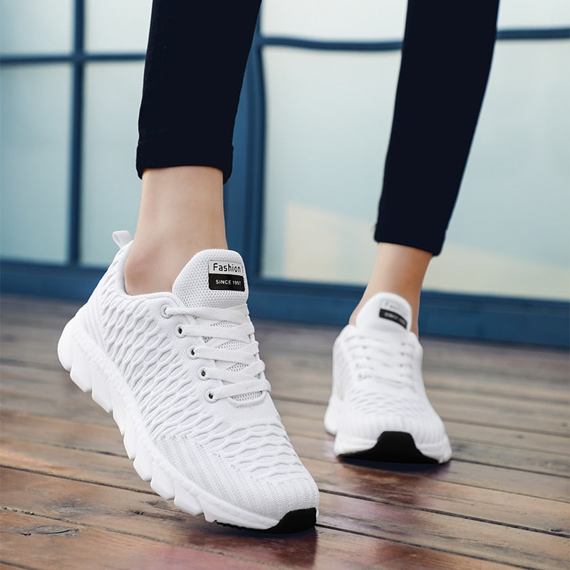 Lightweight Lace-up Air Mesh Shoes